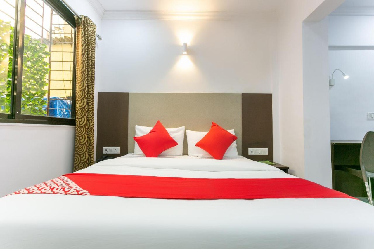 Hotel Collection O 74412 Ardaas Residency Mumbai Exterior foto