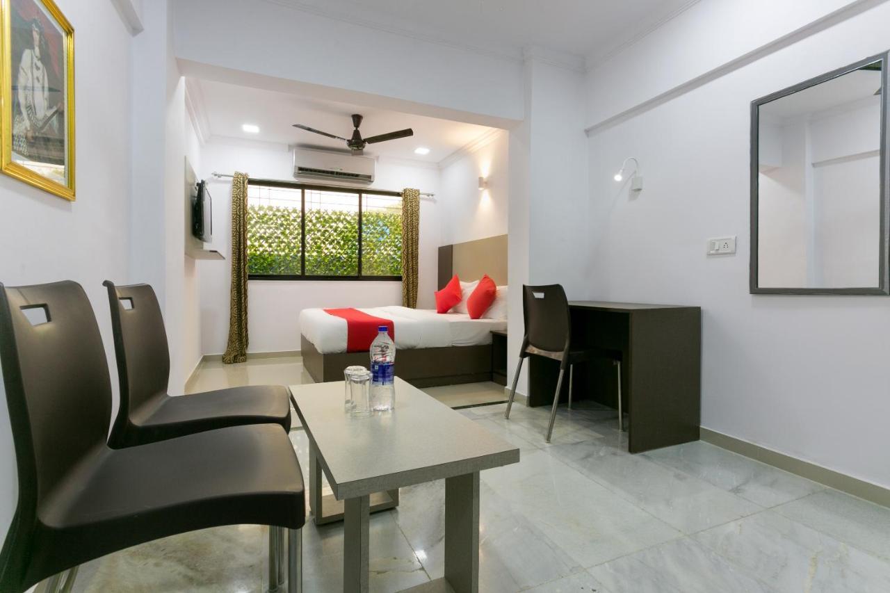 Hotel Collection O 74412 Ardaas Residency Mumbai Exterior foto